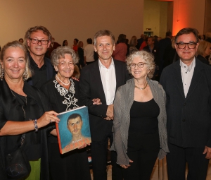 Von links nach rechts zu sehen sind: Agnes Husslein-Arco, Hans-Peter Wipplinger, Elisabeth Leopold, Josef Ostermayer, Jane Kallir, Diethard Leopold © Leopold Museum-Privatstiftung/APA-Fotoservice/Tanzer