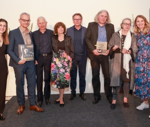 v.l.n.r.: Barbara Halbmayr, Ivan Ristić, Erich und Monika Breinsberg, Hans-Peter Wipplinger, Michael Ponstingl, Monika Faber, Anita Halbartschlager © Leopold Museum/APA-Fotoservice/Tanzer