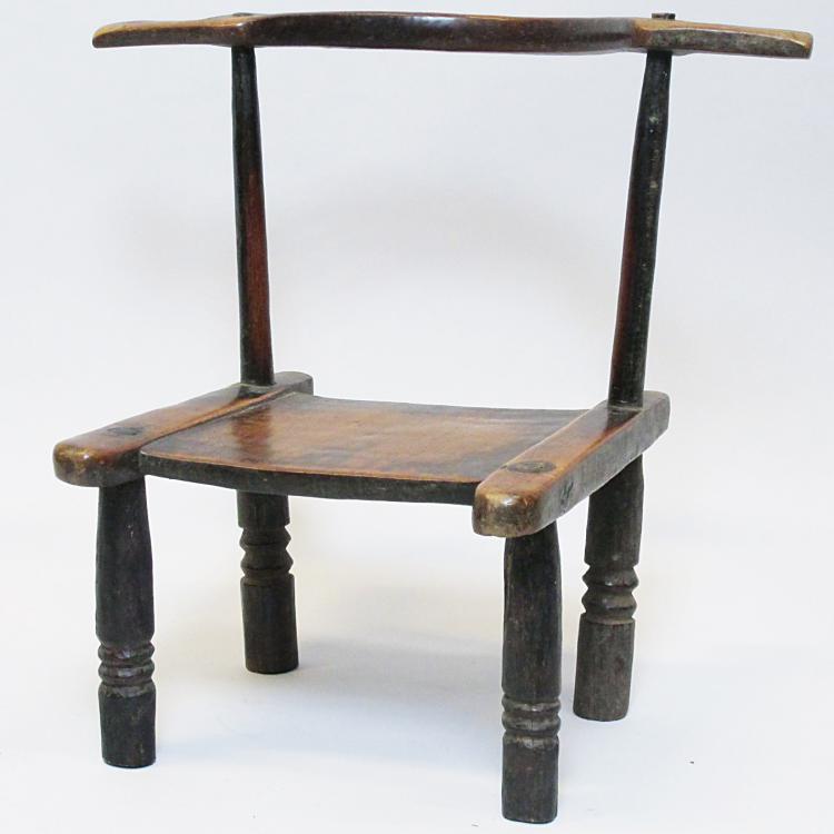 Guro, Elfenbeinküste | Stuhl | 1. Hälfte 20. Jh. © Leopold Museum, Wien, Inv. 4874