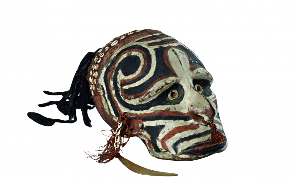 MIDDLE SEPIK RIVER, NEW GUINEA, Ancestor Skull Overmodelled | c. 1900 © Leopold Museum, Vienna