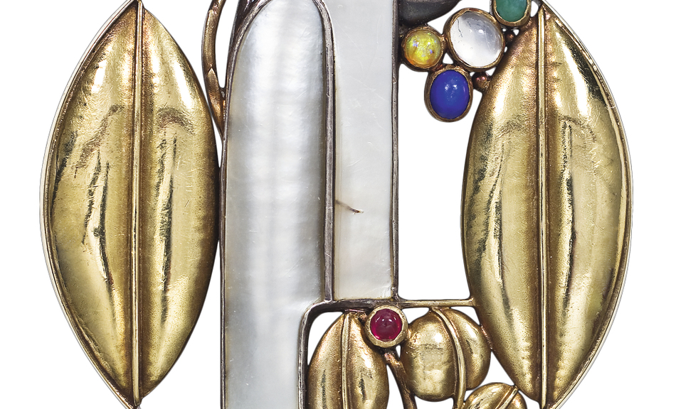 Brooch, 1910 © Privately owned