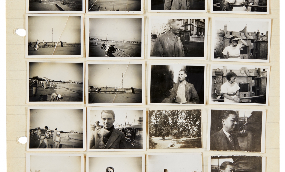Ludwig Wittgenstein, „Belonging to L.W.“, photographs by Ludwig  Wittgenstein using a Pocket Camera, pasted  by Ben Richards onto the front of a sheet of  lined paper, 1936 © Wittgenstein Archive Cambridge, Photo: Leopold Museum, Vienna/Manfred Thumberger